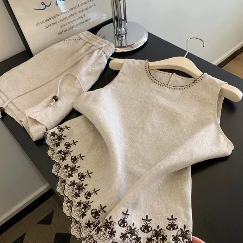 Simples estilo dinheiro velho  - Embroidery Uniform avaliação e preço