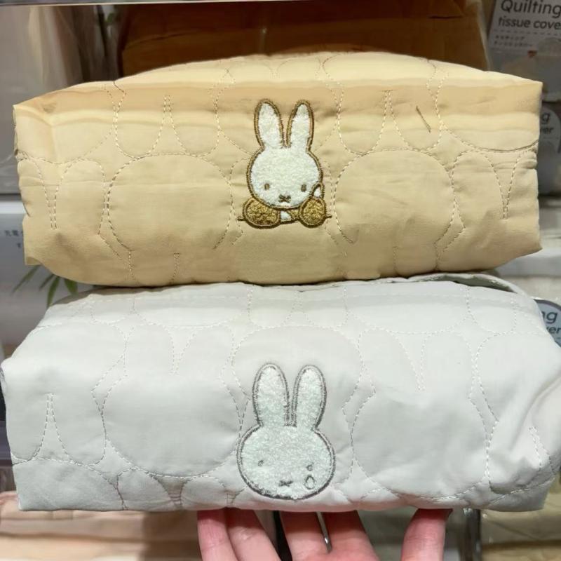 Caixa de Papel Bordada com Per - Embroidery Rabbit avaliação e preço